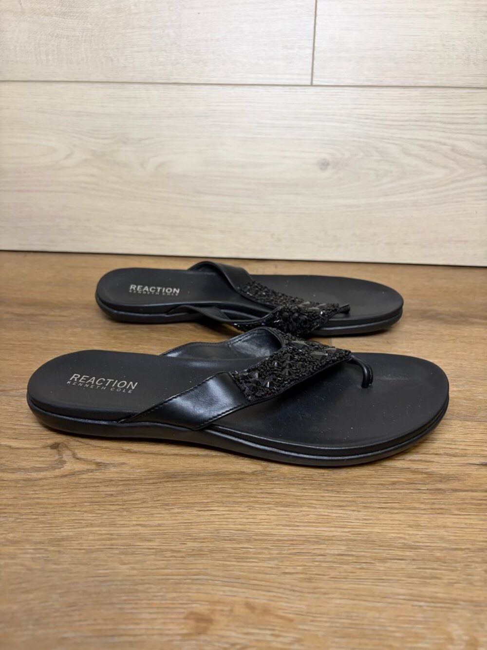 Kenneth Cole Reaction Glam-Athon MT Sandals Black 9.5M